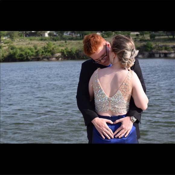 Prom dress! - Picture 5 of 5